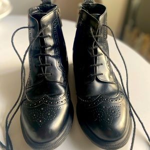 Dr. Marten Women’s Delphine Brogue Fashion boots